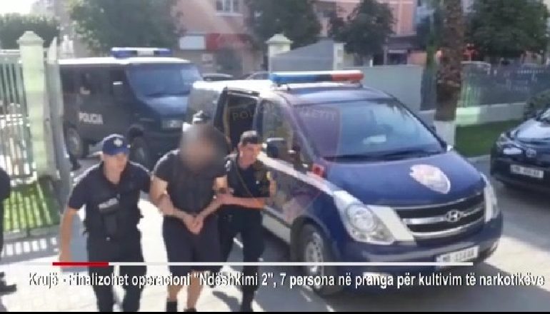 VODHËN LOKALIN/ Çfarë ndodhi sot me dy të rinjtë vlonjatë, thyen…