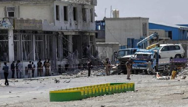 3 SULME NGA KAMIKAZË/ Ja si procedojnë, 14 të vrarë në Afganistan