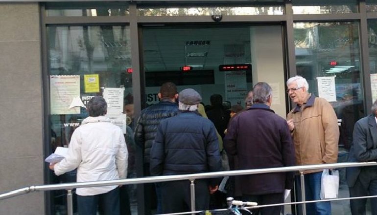 SIGURIMET SHOQËRORE/ Pensioni familjar, kush e përfiton e dokumentet që duhen