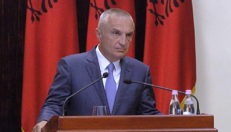“GATI TA NDIHMOJ”/ Meta-Ramës: S’kam nevojë për piktura, eja ngjisim Korabin