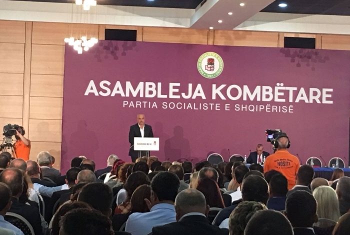 SOT ZHVILLOHET ASAMBLEJA E PS/ Zbardhet axhenda, ja çështjet kryesore