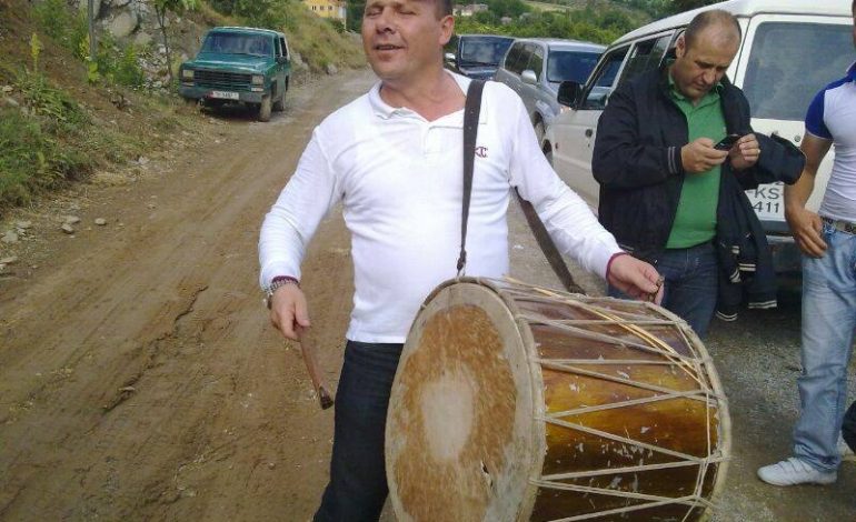 SHQIPËRIA VOTOI/ Xhelal Mziu “bën të fortin” pas takimit me Bashën: Nuk e lë zyrën, është vendim personal