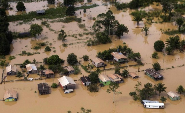 RRESHJE VDEKJEPRURËSE/ 12 persona të VDEKUR në Brazil, të humbur nga balta… (FOTOT)