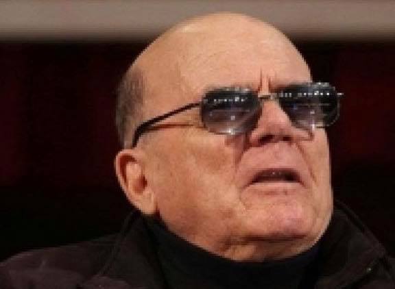 PAS NDRIÇIM XHEPËS/ Rama nxjerr regjisorin e njohur: Teatri, turp! (FOTO)