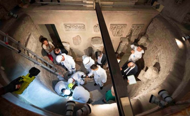 MIJËRA ESHTRA NJERËZISH…/ Frikë dhe mister nga ajo që zbulohet në varrezat e Vatikanit (FOTO)