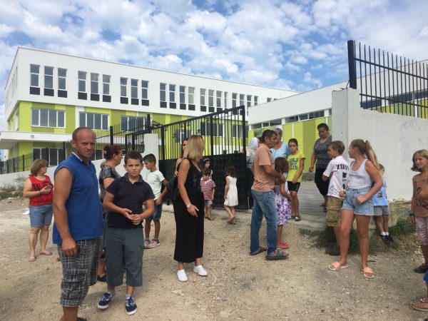 PËRDHUNIMI I TË MITURËS NË DURRËS/ Si u gjet vajza nga mësuesit e shkollës në Arapaj kur…