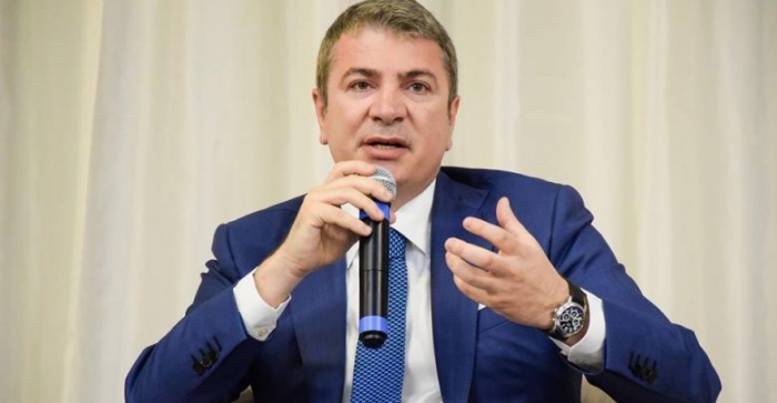 “PAS FESTËS SË FITORES NIS…”/ Ja cilët kolegë falenderon Damian Gjiknuri