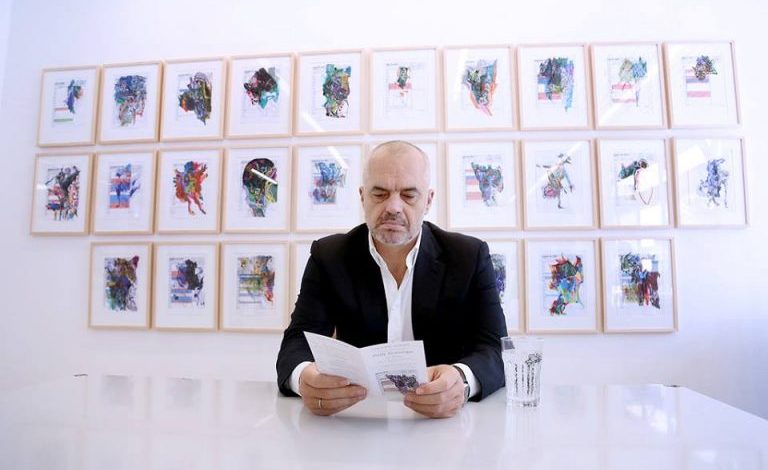 RAMA, EKSPOZITË NË NORVEGJI/ Muzeu i veprave në Kobalt ka kërkuar pikturat e kryeministrit shqiptar (VIDEO)