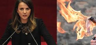 “DHUROI RROGËN PËR SHKOLLËN QË DOGJI OPOZITA NË SHKODËR”/ Flet Rudina Hajdari: Paga ime do shkojë për…