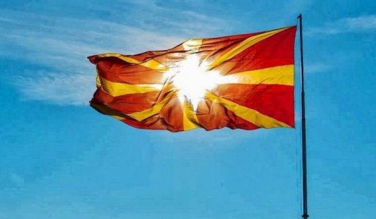 “RUHUNI NGA…”/ Athina dhe Shkupi përplasen për markën “Maqedonia”