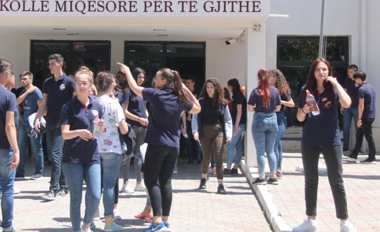 NIS GARA NË UNIVERSITETE/ Ja si plotësohet formulari A2. Afati nga nesër deri…