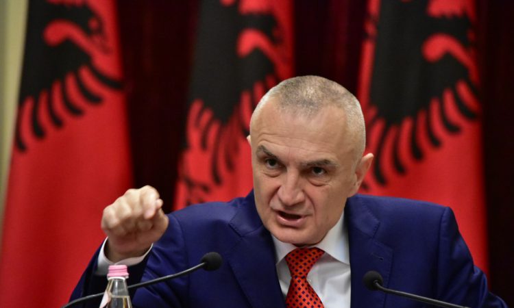 LAJTHITJA E PRESIDENTIT/ Meta NXIN Shqipërinë te grekët, 6 deklartat e tij të gënjeshtërta