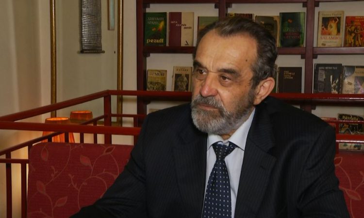 SITUATA POLITIKE/ Moikom Zeqo: Kriza e gjatë do sjellë vdekjen e partive të mëdha si PD e LSI