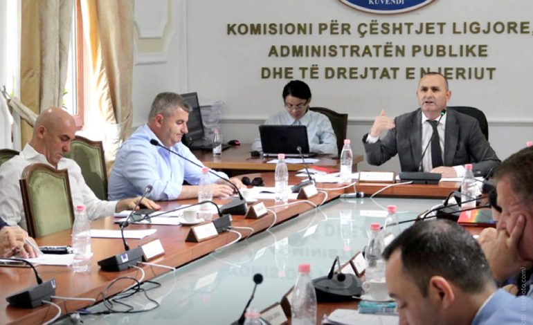 ZBARDHET RAPORTI/ Debat 130 minuta për shkarkimin e Ilir Metës