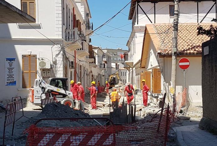 RIJETËZIMI I QENDRËS HISTORIKE TË VLORËS/ Ja si po shndërrohet në një pol turistik