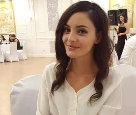 DHIMBJE E MADHE NË PS/ Ndahet nga jeta kryetarja e FRESSH, miq dhe kolegë mesazhe ngushëlluese: Asnjë moment s’do… (FOTO)