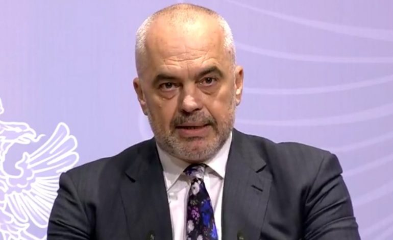 PROTESTA PËR TEATRIN/ Rama “godet” sërish me postimin e aktores Haxhiraj