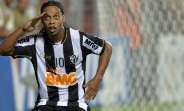 "MA HODHI..."/ Ronaldinho kishte justifikimet më të bukura, ja çfarë më tha njëherë kur erdhi vonë në stërvitje