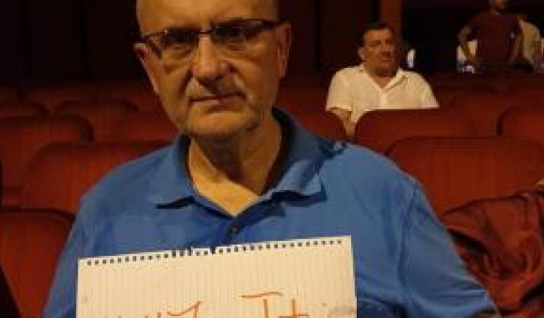“SHISJE ILAÇE KONTRABANDË…”/ Qytetarët “masakronjë” Petrit Vasilin