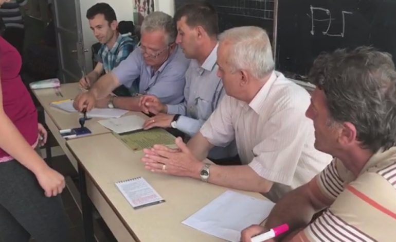 MBYLLET NUMËRIMI NË QARKUN KORÇË/ Të gjitha bashkitë fitohen…