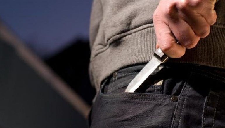 E RËNDË/ Plagoset me thikë 38-vjeçari në Shkodër (EMRI)