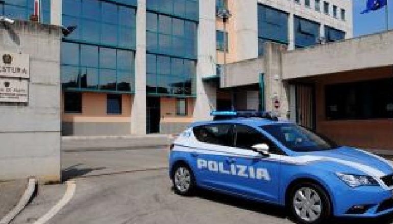 I NJOHU “ONLINE”/ I riu SHQIPTAR dhunon dhe grabit dy GRA në Itali