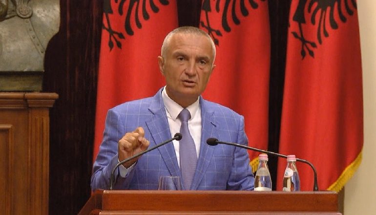 “TANI DO NGJITEM NË MAL”/ Ilir Meta: Jam gati t’i lëshoj zyrën veç Rexhep Meidanit se veç ai s’e ha presionin