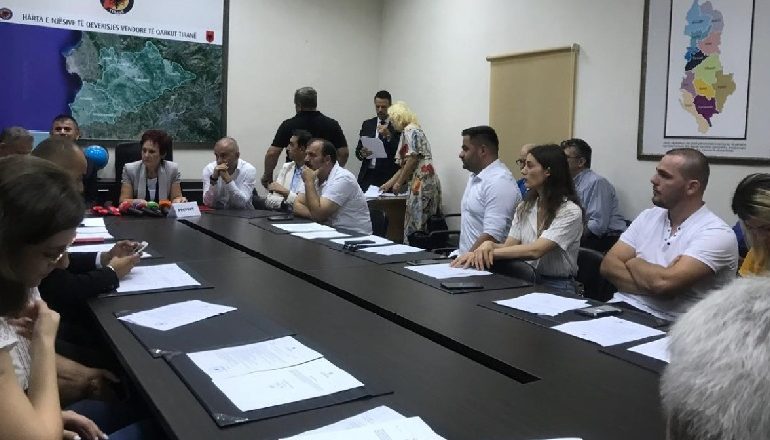 KONSTTUIMI I BASHKIVE/ Betohet në Prefekturën e Tiranës kryebashkiaku i ri i Vorës