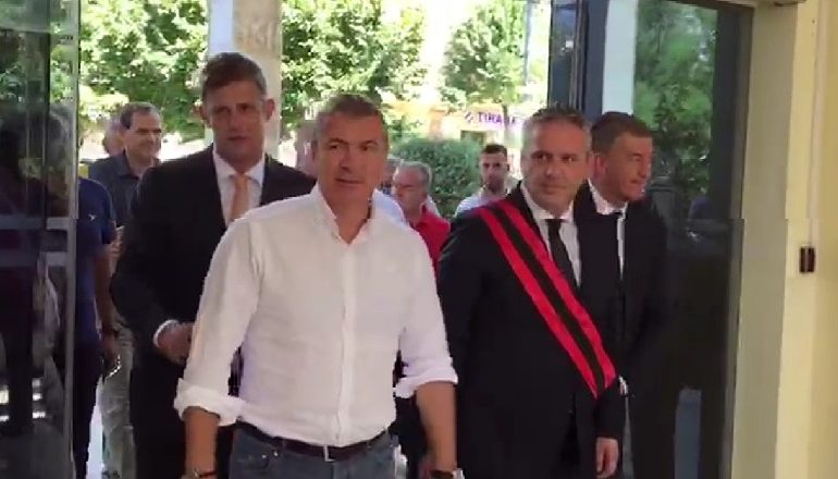 KONSTITUOHET KËSHILLI BASHKIAK/ Betohet kryebashkiaku i ri i Sarandës