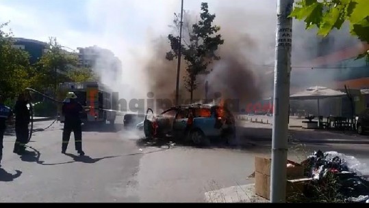 “TERROR NË MES TË QYTETIT”/ Makina merr flakë në lëvizje në Vlorë (VIDEO)