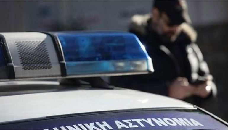 ISHTE I SHPALLUR NË KËRKIM NDËRKOMBËTAR/ Tentoi të trafikonte 700 kg kanabis nga porti i Durrësit, kapet në kufi me Greqinë…