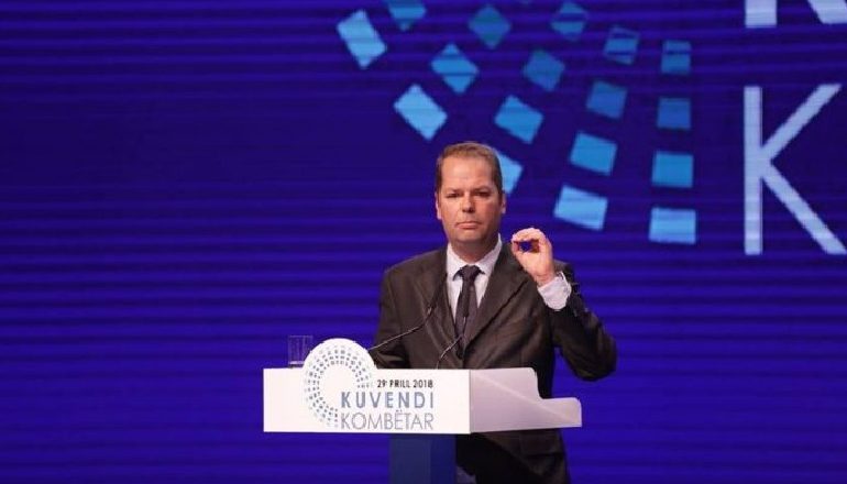 AKUZAT E BASHËS/ Ironia e Kullurit: Pjetrin e solli Topalli në PD? Kështu është kur kryetarin e kemi “Gjino”