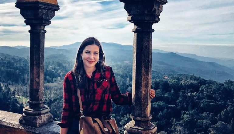 “TOP 100 UNIVERSITET MË TË MIRA”/ Njihuni me ambasadoren shqiptare e Groningenit në Holandë (FOTO)