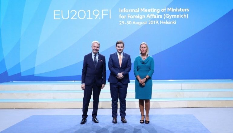 NEGOCIATAT/ “Berlini” dhe siguria në Ballkan, Cakaj me ministrat e Jashtëm të BE-së në Helsinki