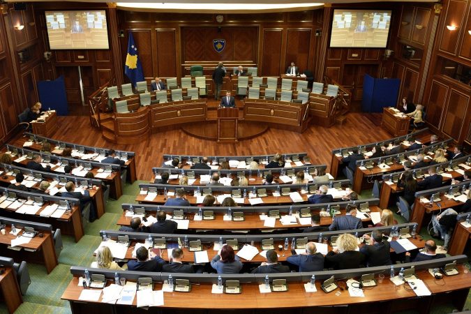 VENDI DREJT ZGJEDHJEVE/ Shpërndahet sot Kuvendi i Kosovës