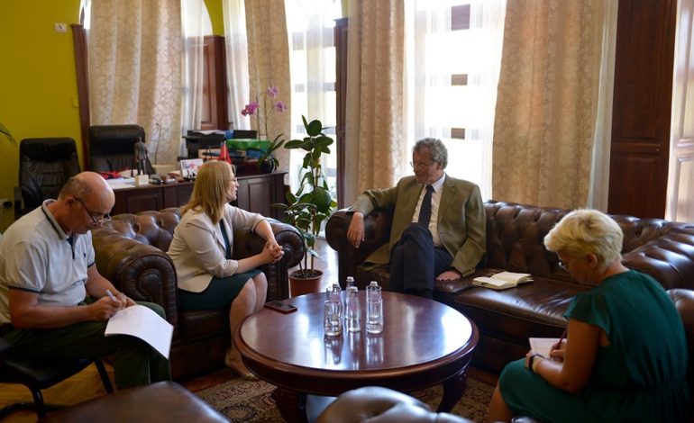 PAS TAKIMIT ME AMBASADORIN E OSBE/ Reagon Voltana Ademi: Kam vendosur…
