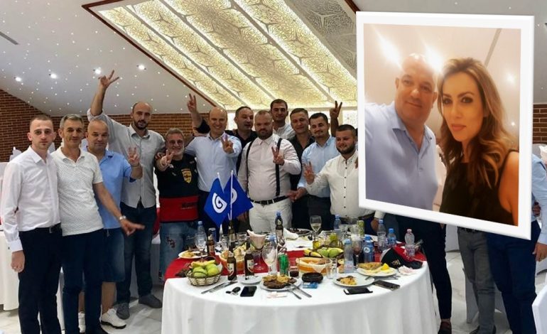 “ËMBËLSIRA PËR NË FUND”/ Korçari i famshëm poston foton me Grida Dumën: Zemër!