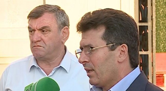 PËRÇAHET OPOZITA/ Duka mbështet vendimet e Bashës, ndërsa Mediu i hapur për negociata me PS