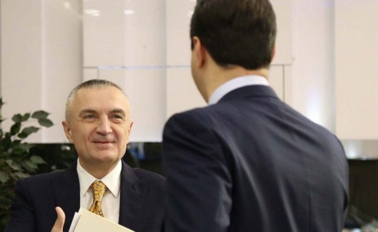 BETEJA E DEKRETEVE/ Meta kthen në Kuvend koncesionin për rrugën Porti i jahteve By-Pass Orikum- Dukat