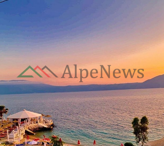 PAMJE FANTASTIKE/ Në Vlorë, aty ku perëndimi i jep “grimca magjie” detit
