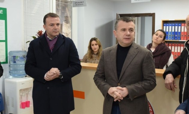 AKUZAT E PD-s PËR KREUN E BASHKISË SË SHKODRËS/ Reagon Balla: Dokumentet e PD-së nuk mjaftojnë, padi për shpifje