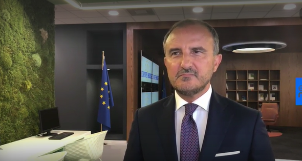 “KY ËSHTË FUNDI I FILLIMIT, JO FILLIMI I FUNDIT”/ Negociatat, Soreca “shuplakë” Metës: Shqipëria gati për çeljen në tetor