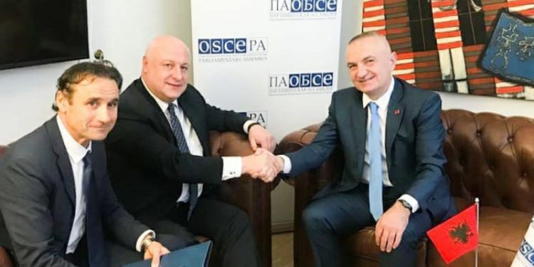 RRËZON KËRKESËN E METËS/ OSBE: Gati të negociojmë për reformën zgjedhore, por duhet…