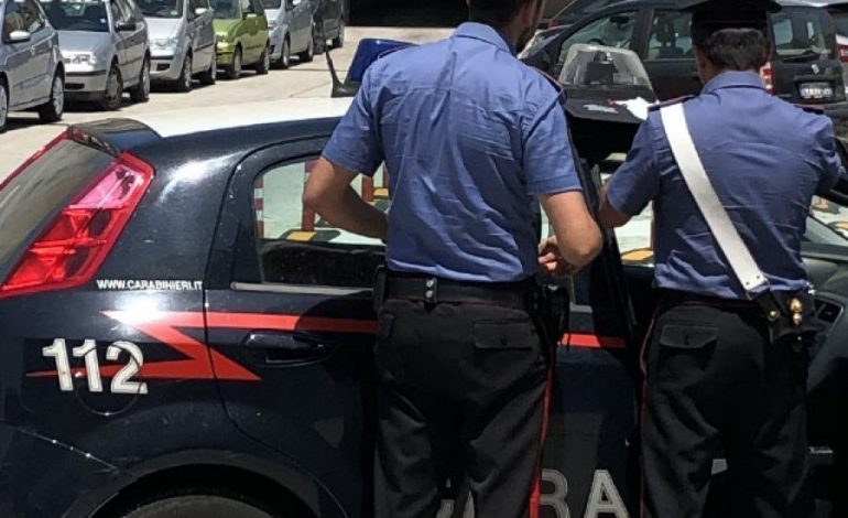 250 MIJË EURO DROGË/ 28 vjeçari shqiptar i kishte FSHEHUR në dollap. Policia…