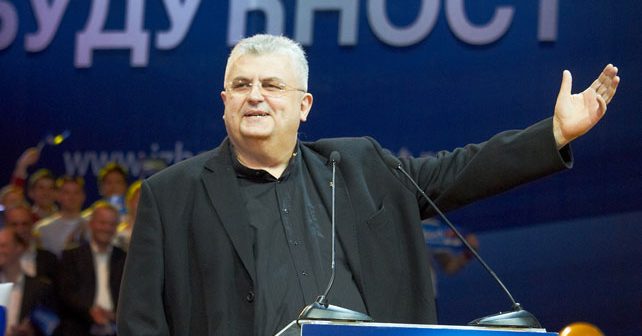 “ÇMENDEN” SERBËT/ Deputeti i tyre e thotë hapur: Kosova është shtet i pavarur
