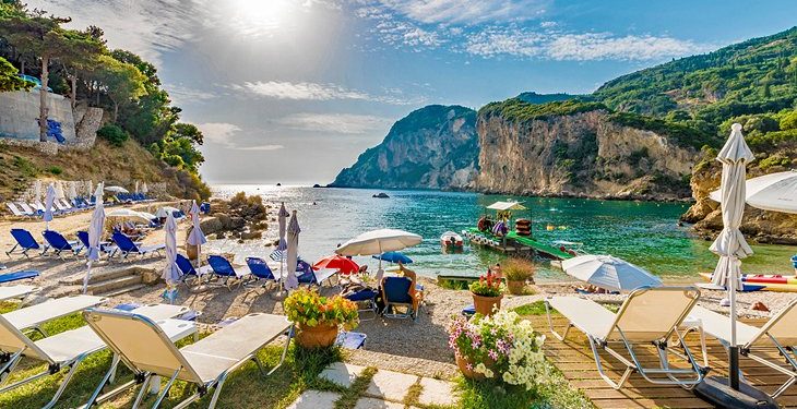 GREQIA NA FUT NË “TOP LISTË”/ Mbi 1 milion turistë nga Shqipëria në vit