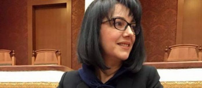 IRONIZON METËN/ Ledi Shamku: Tironsit thonë se kush ka luajtur mendsh, merr malet