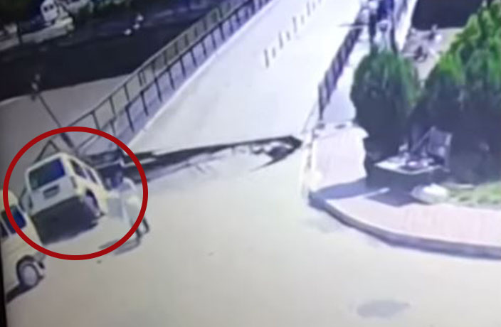SHEMBET URA/ “Kollofit” 2 kalimtarë dhe një makinë (VIDEO)