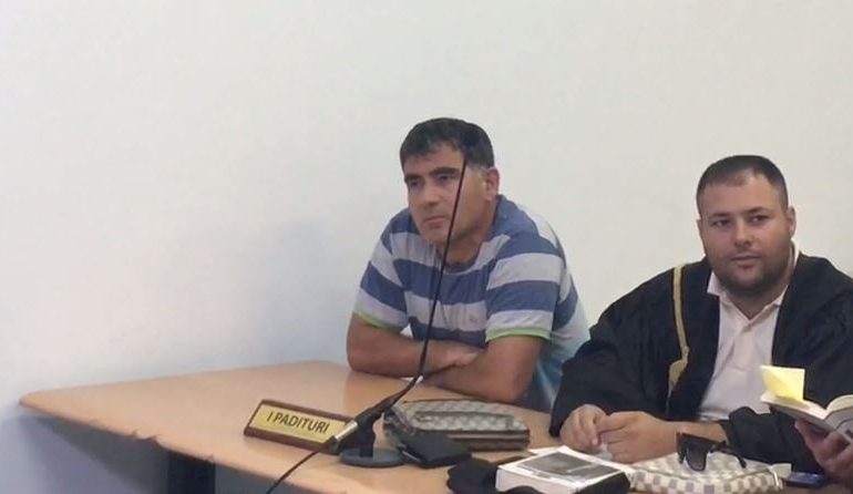 “SEBEB I SHERRIT PESHKU”/ Zbulohet më në fund ajo se çfarë ndodhi në Porto Palermo mes familjes së miliarderit spanjoll dhe Mihal Kokëdhimës