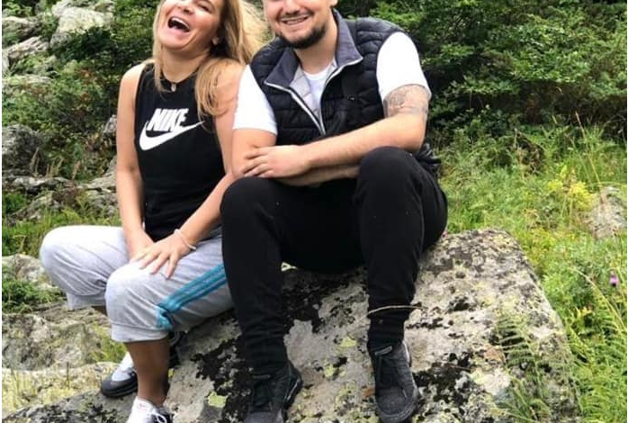 “BËHET E GJALLË” MONIKA KRYEMADHI!/ Poston FOTO me djalin nga Prevalla: Të jetosh e shijosh…